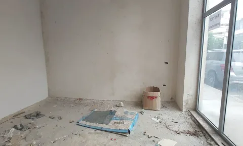 OKAZION! SHITET DYQAN 24 M2 - DON BOSKO