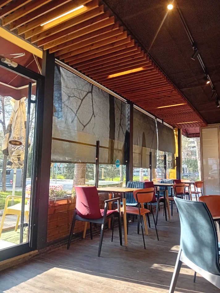 Tirane, Shitet fast food piceri biznesi me kuzhine te re dhe tavolinat e reja