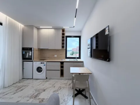 Tirane, shitet apartament 2+1 Kati 4, 69 m² 168.000 € (Rruga e Durrsit)
