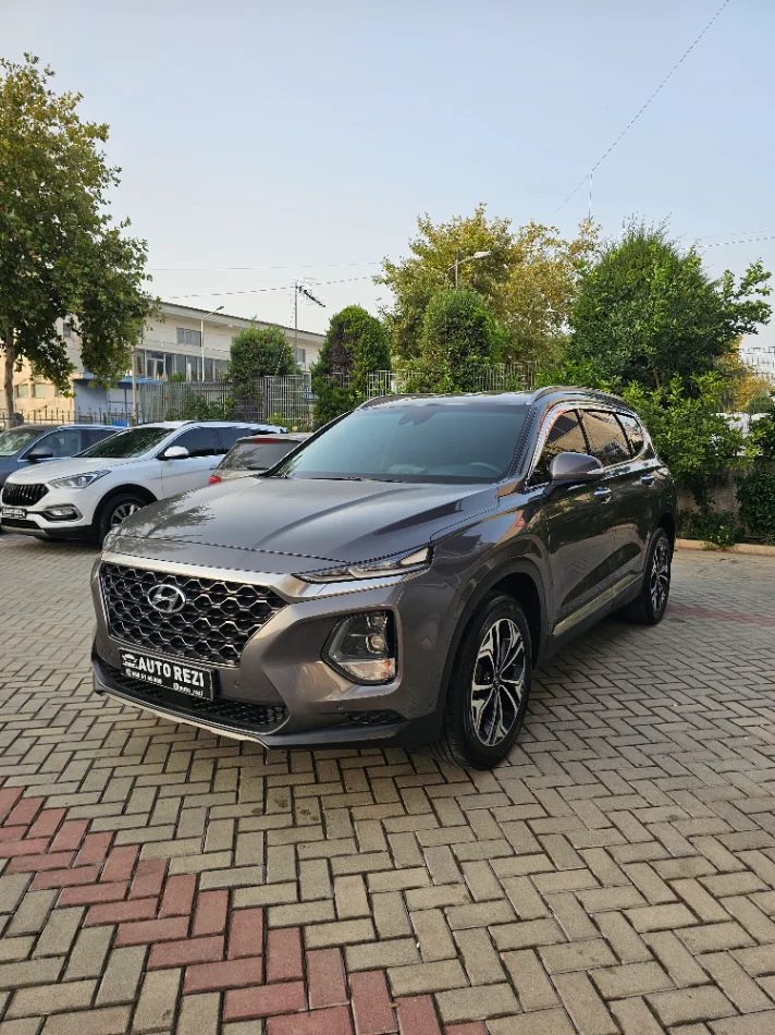 Fier, SUV , 16.000 €