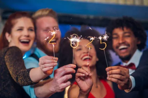 Tirane, oferte Silvester | Viti i ri 𝗩𝗜𝗧𝗜 𝗜 𝗥𝗜 𝗛𝗢𝗧𝗘𝗟 𝗜𝗭𝗚𝗥𝗘𝗩 𝟱*, €𝟮𝟬𝟵/𝗣!