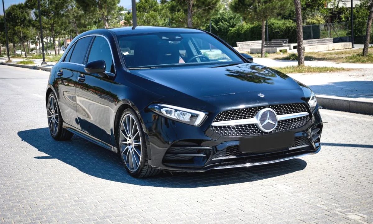 🚘 Mercedes-Benz A-Class 2020 – Elegance, Teknologji