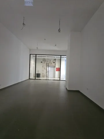 Tirane, jepet me qera ambjent biznesi Kati 0, 62 m² 1.100 € (Tirana Garden Building)