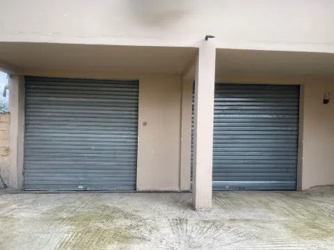 Tirane, jepet me qera magazine Kati 0, 100 m² 500 € (RRUGA E ELBASANIT)