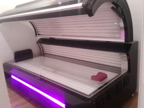 Shes Solarium profesional te shtrire, per qender estetike 6900 €