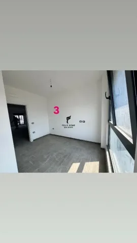 Tirane, jepet me qera zyre Kati 3, 110 m² 800 € (BULEVARDI I RI)