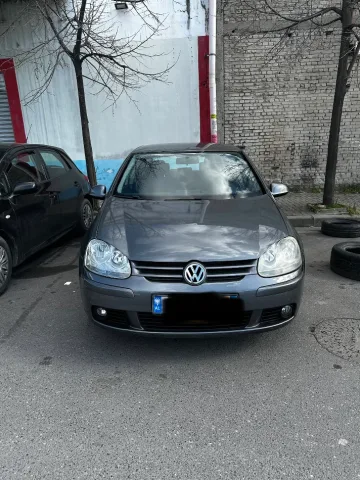 Tirane, shes makine | veture Golf 5 Nafte, manuale Kondicioner 245.000 km 3.200 €
