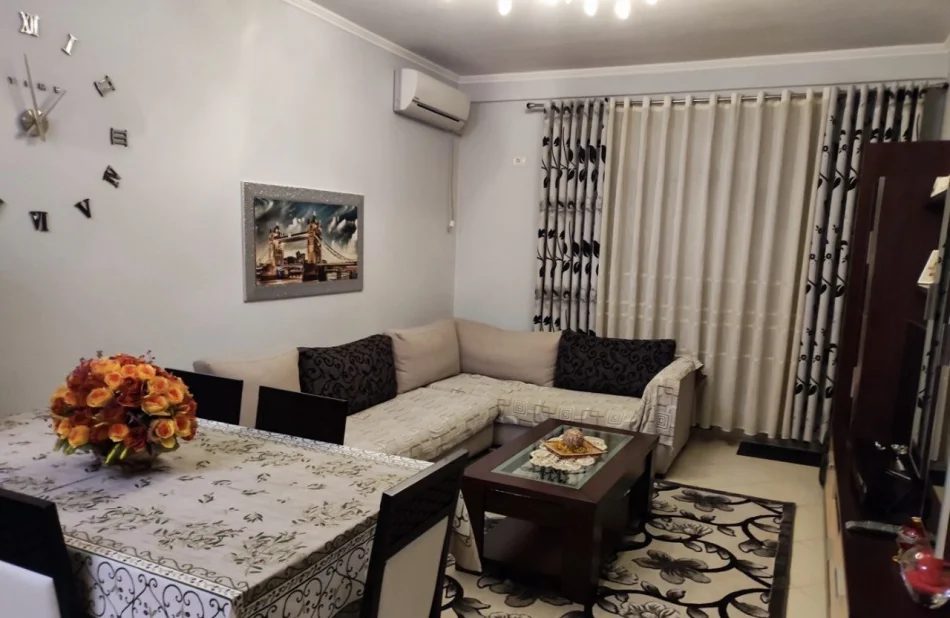 Tirane, jepet me qera apartament 2+1 Kati 2, 105 m² 1.150 € (Botanical Garden of Tirana)
