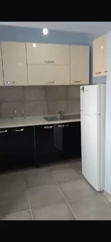Tirane, shitet apartament 1+1 Kati 6, 58 m² 90.000 € (Laprakë)