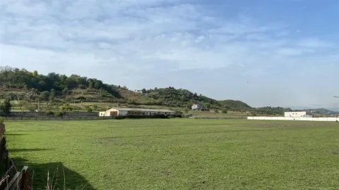 Shitet, Tokë , Yzberish, Tiranë - 100€/m2 | 5600 m²