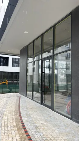 Tirane, jepet me qera ambjent biznesi Kati 0, 47 m² 1.000 € (jordan misja)