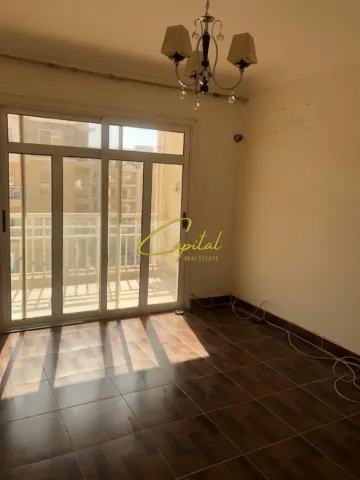 Tirane, jepet me qera zyre Kati 2, 1.000 m² 1.000 € (QENDER)