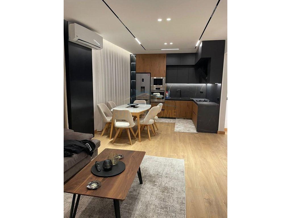 0692268458 Shitet, Apartament 2+1, Unaza e Re