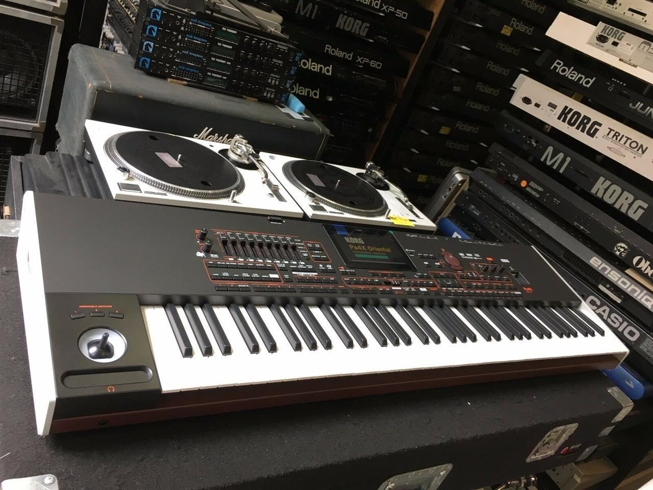Korg PA-4X76 - Arranger Workstation
