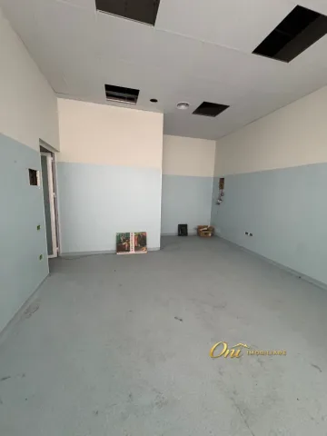 Tirane, shitet dyqan Kati 0, 132 m² 490.000 € (KIKA 2)