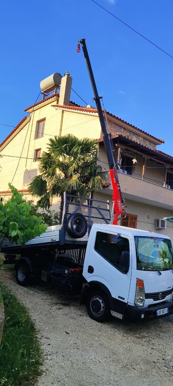 Shitet, Nissan Cabstar