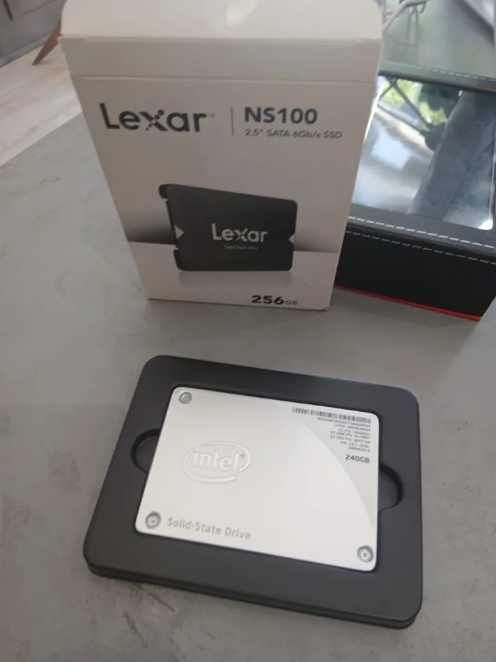 Vlore, shes SSD Lexar NS100 256GB