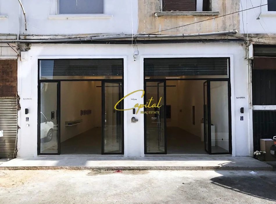 Tirane, shitet dyqan Kati 0, 64 m² 195.000 € (21 DHJETORI)