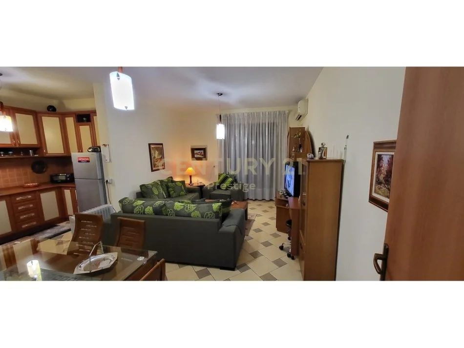 Tirane, shitet apartament 2+1 Kati 10, 110 m² 330.000 € (Prokuroria e pergjithshme)