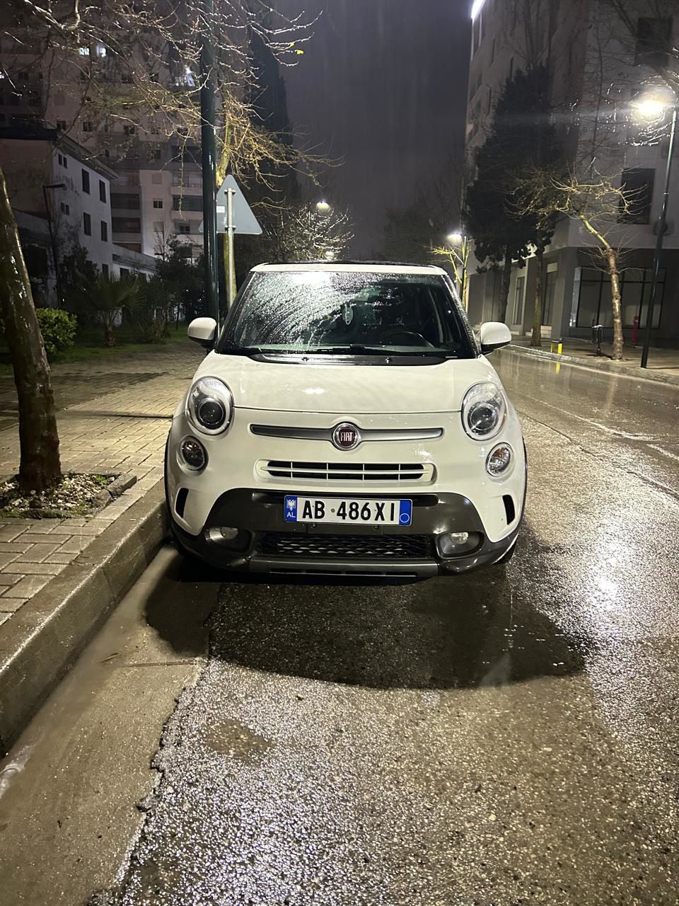 Shitet Fiat 500L - Viti 2014, 1.4 Benzinë