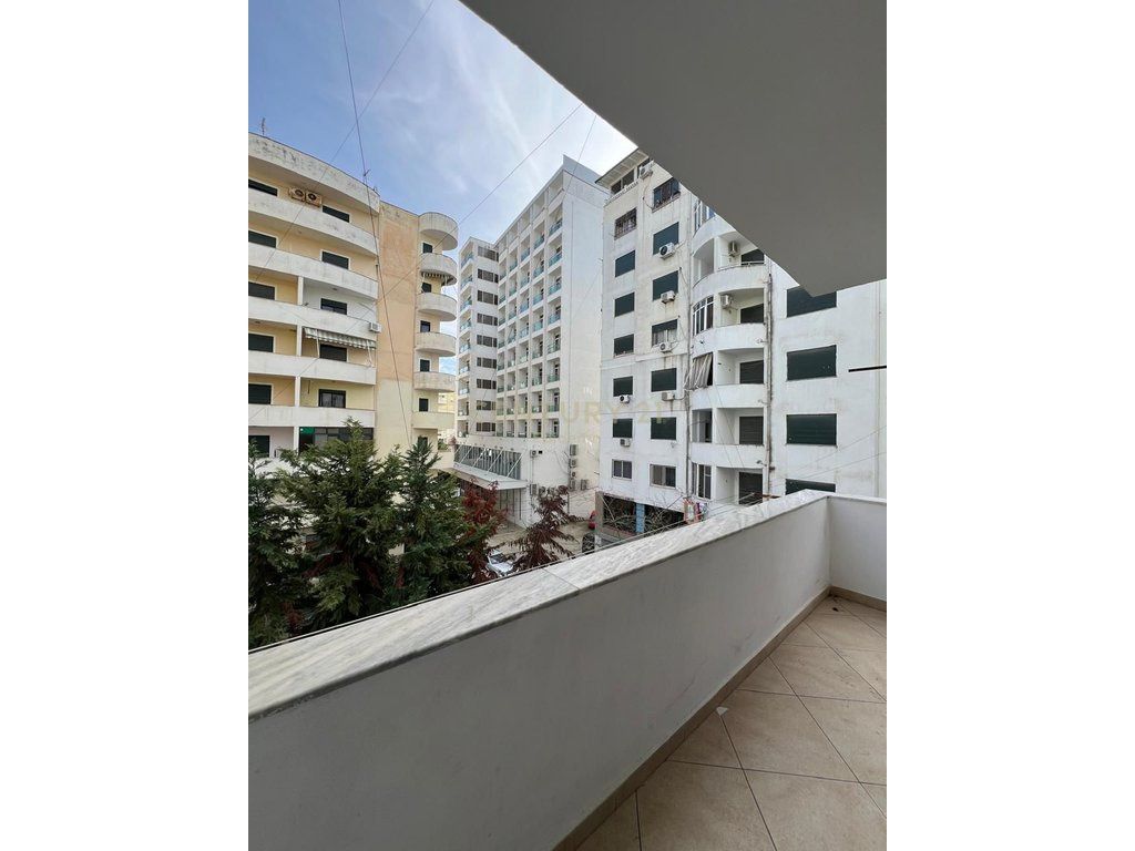 SHITET APARTAMENT 2+1 NE PLAZH, ILIRIA !