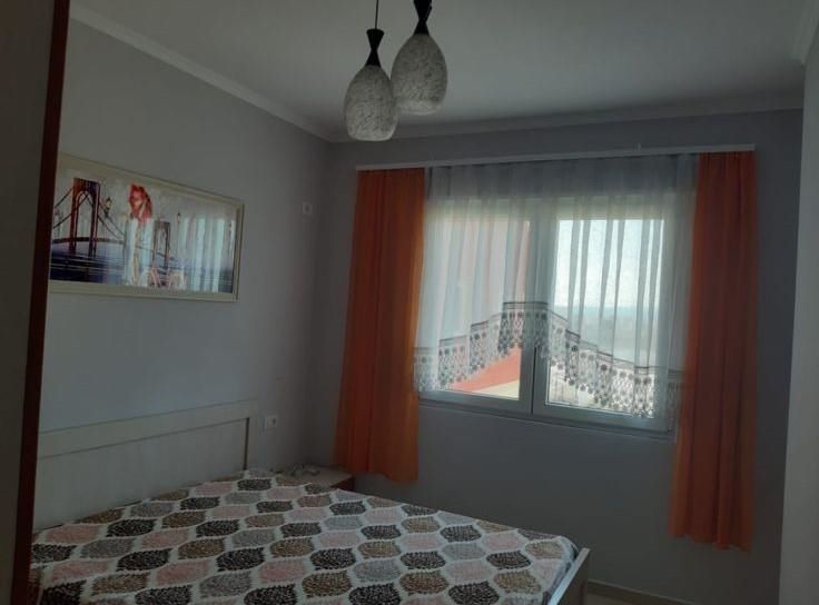 Jepet me qera apartament 2+1Te 5 Maj
