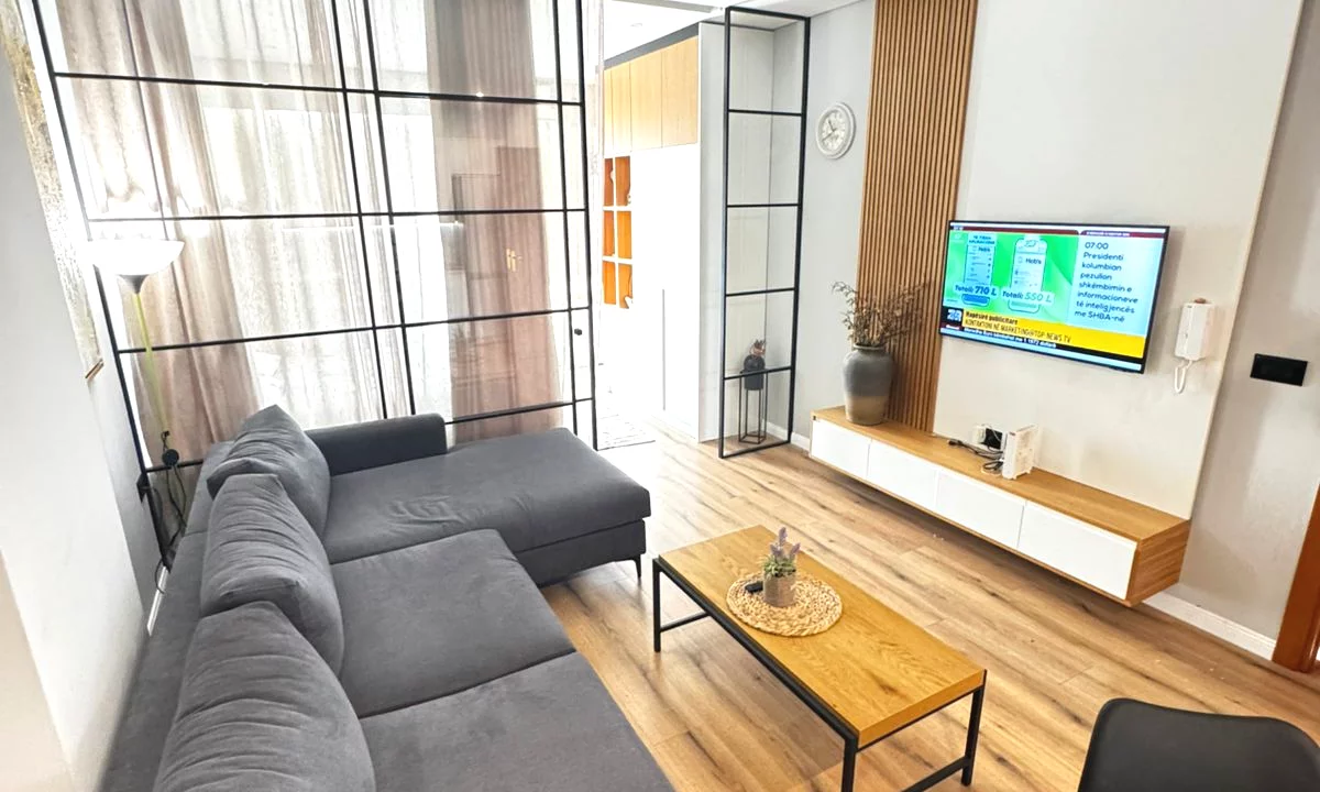 Rruga e Kavajes, Delijorgji Apartament ne Tirane, 2+1 me qera