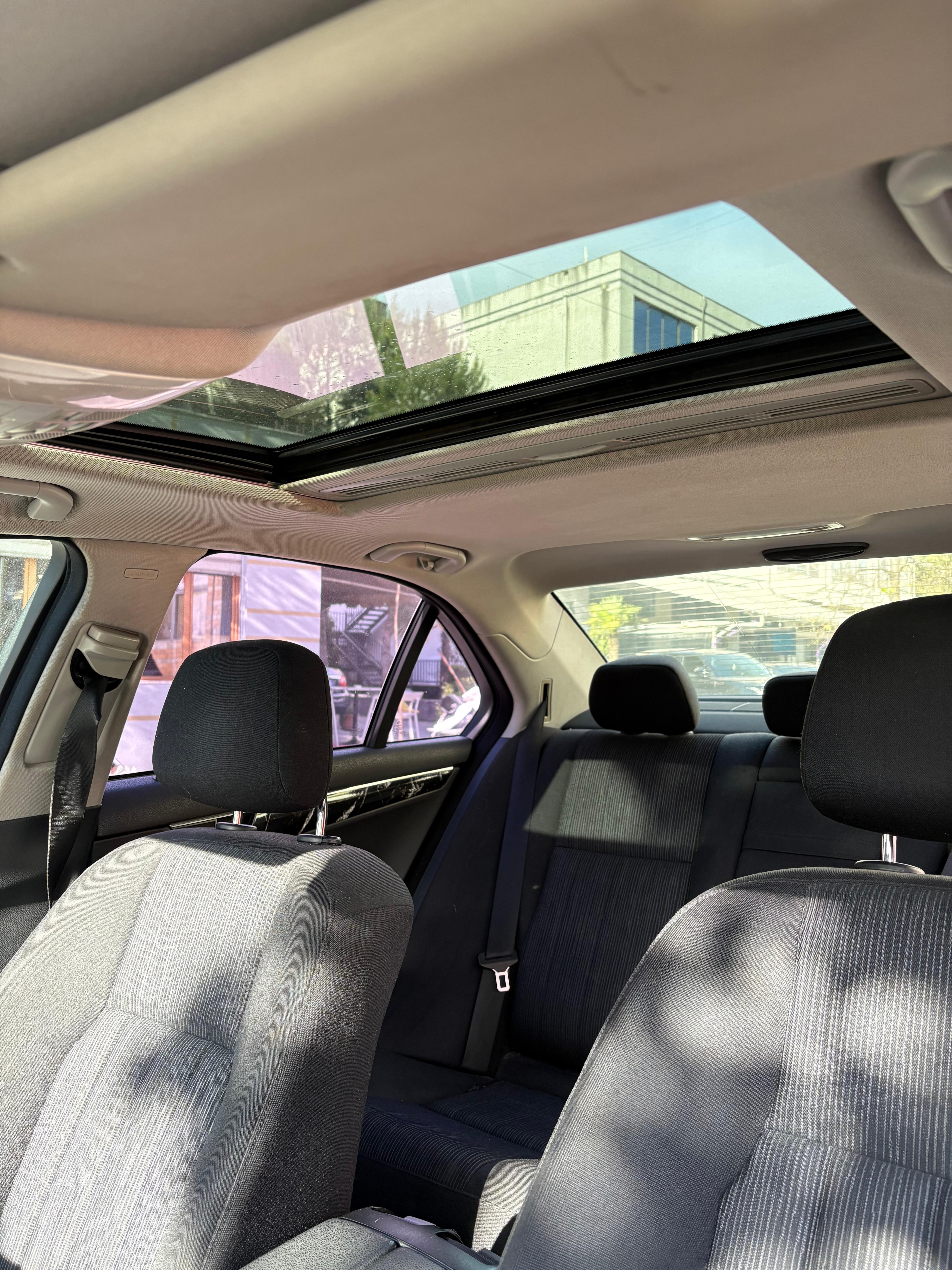 C220 Viti 2009 super gjendje