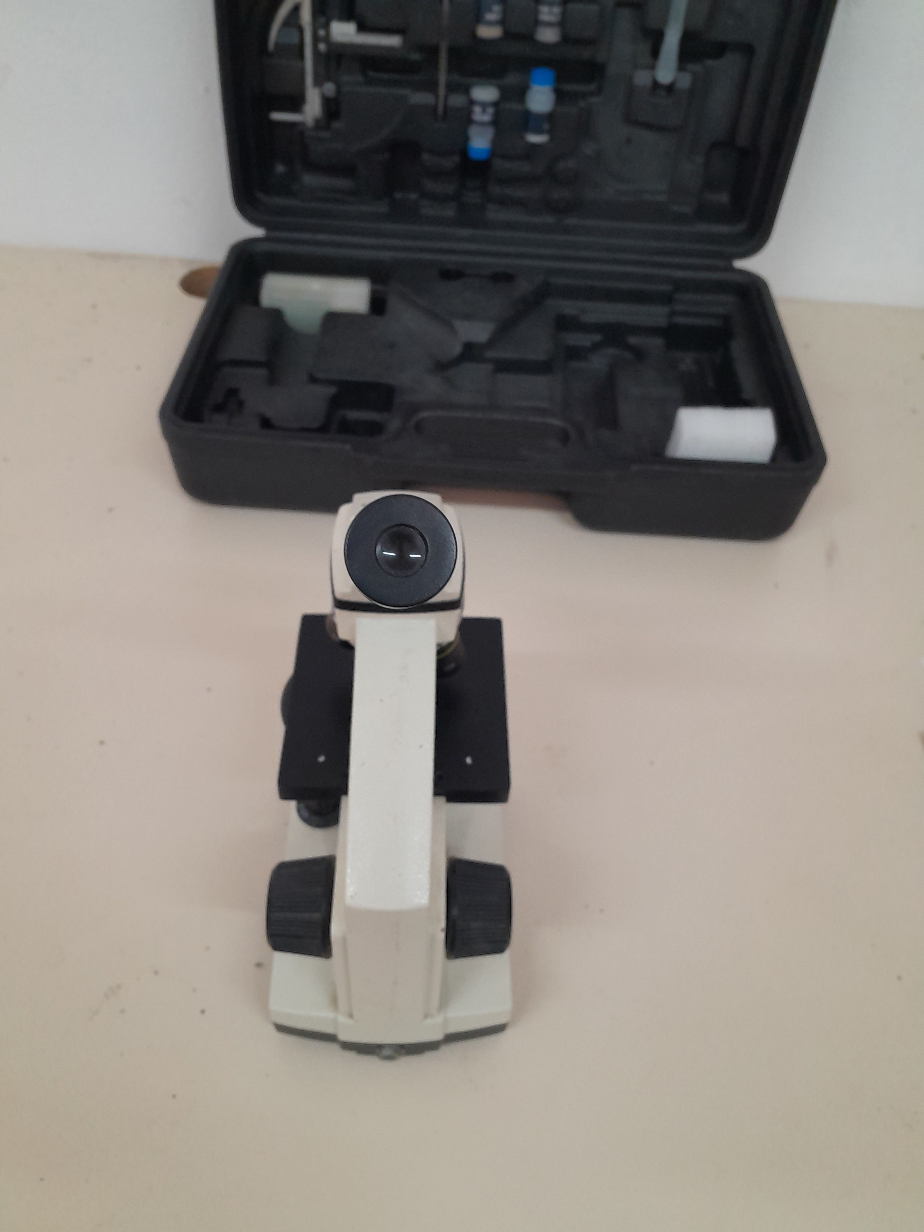 Mikroskop Profesional BRESSER