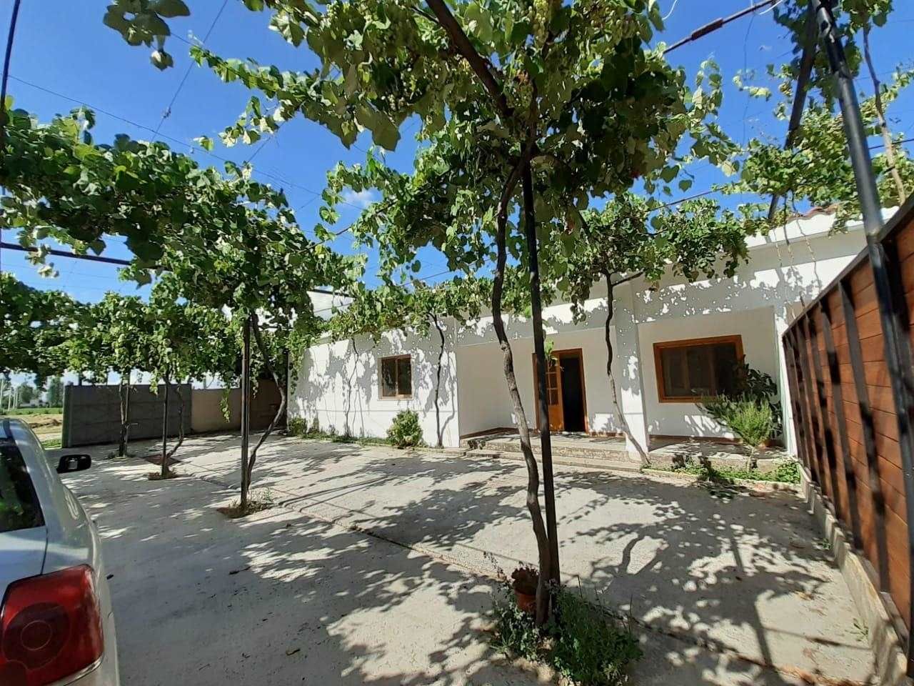 Shtepi ne shitje ne fshatin Gorre