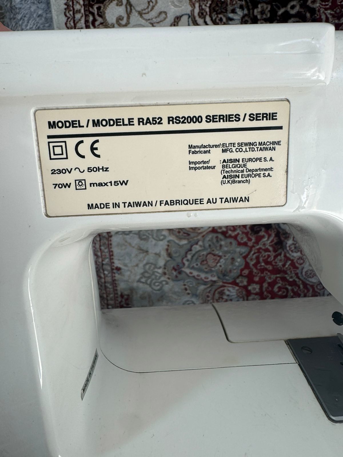 Makine qepëse TOYOTA RA52