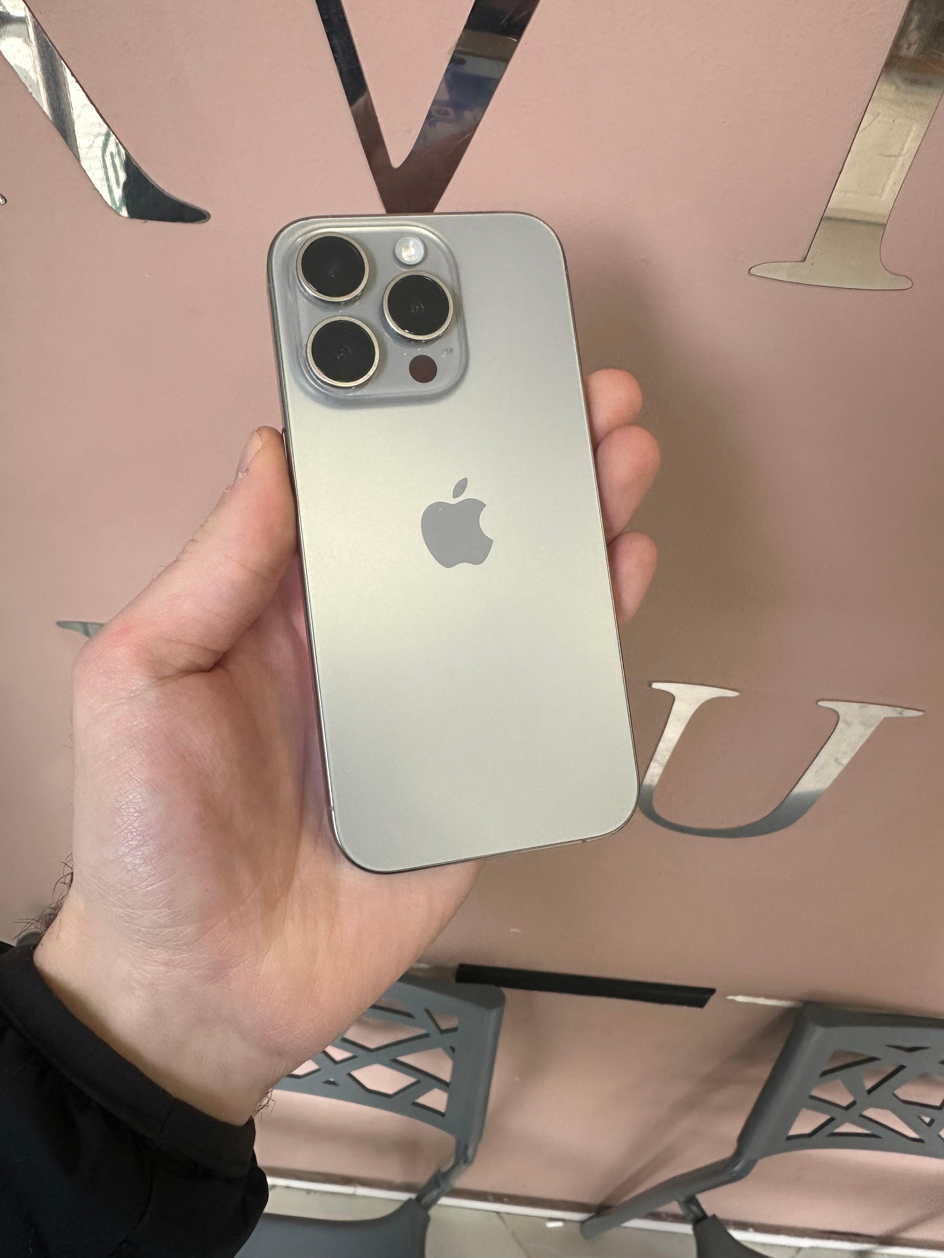 IPhone 15 pro (super gjendje)